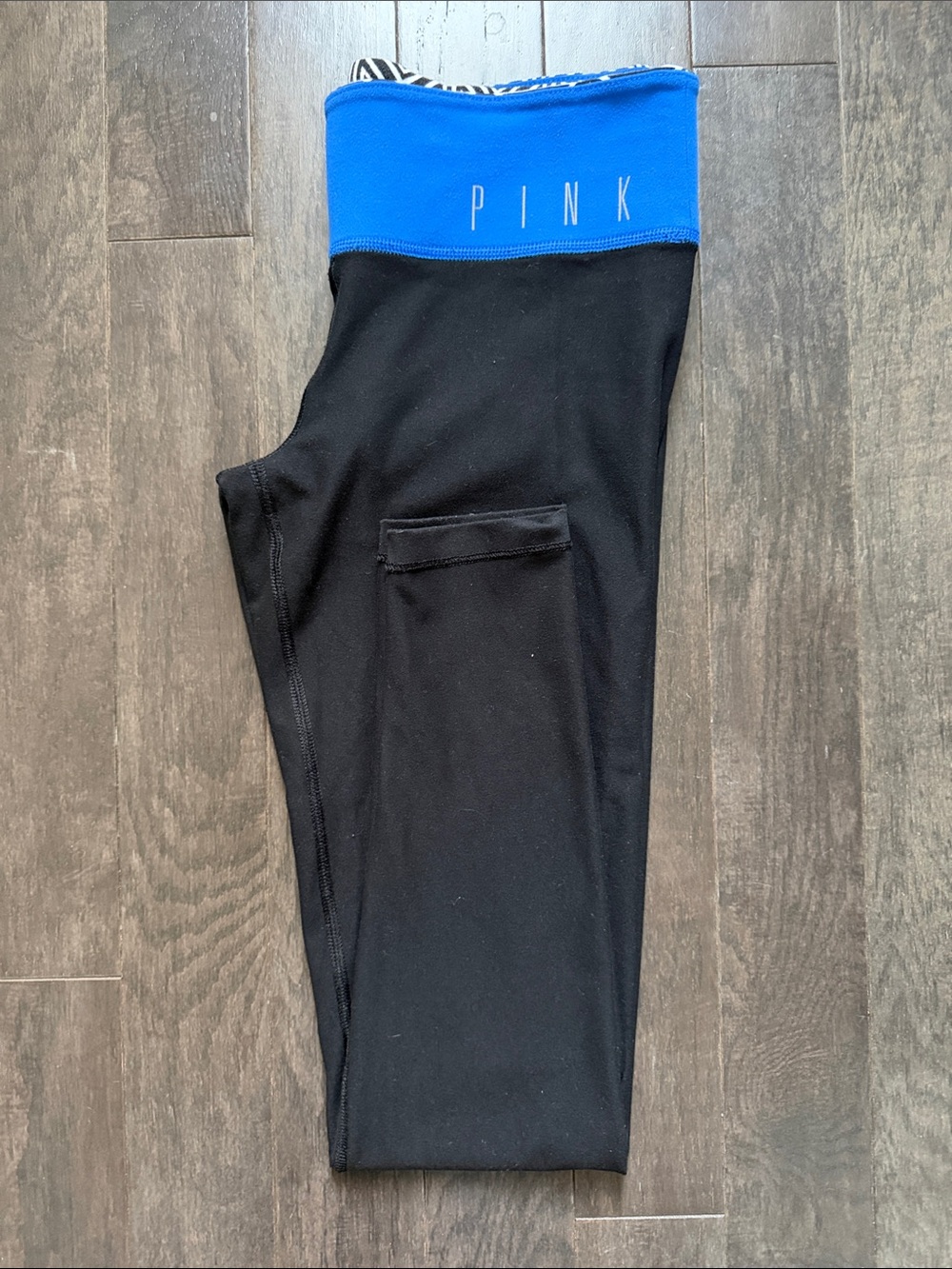 PINK Victoria's Secret reversible leggings